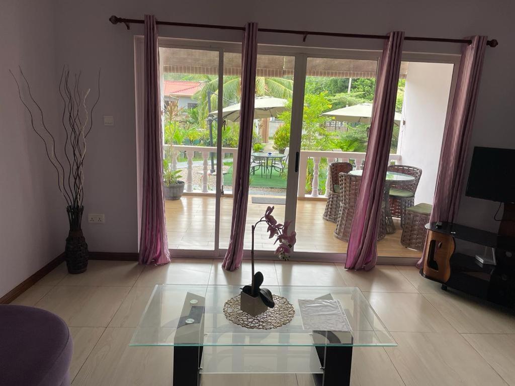 Mokara Holiday Apartment 安塞罗亚莱 外观 照片