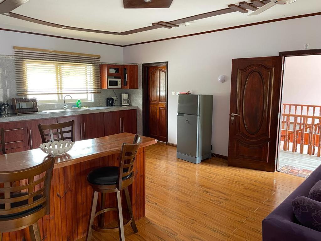 Mokara Holiday Apartment 安塞罗亚莱 外观 照片