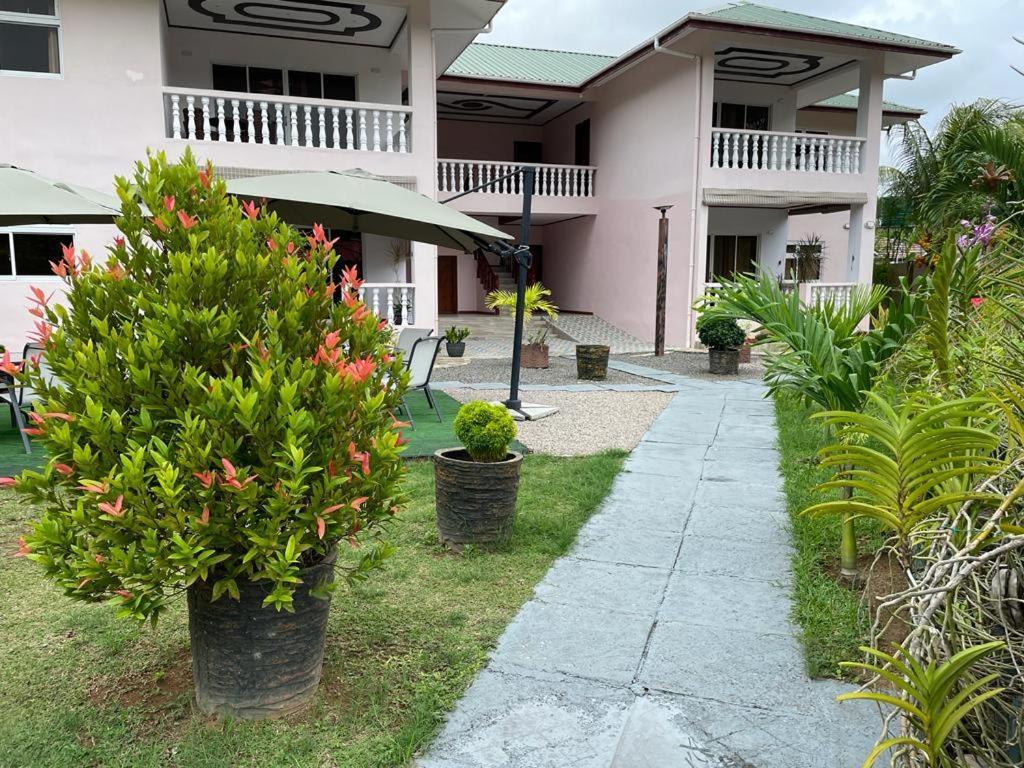 Mokara Holiday Apartment 安塞罗亚莱 外观 照片